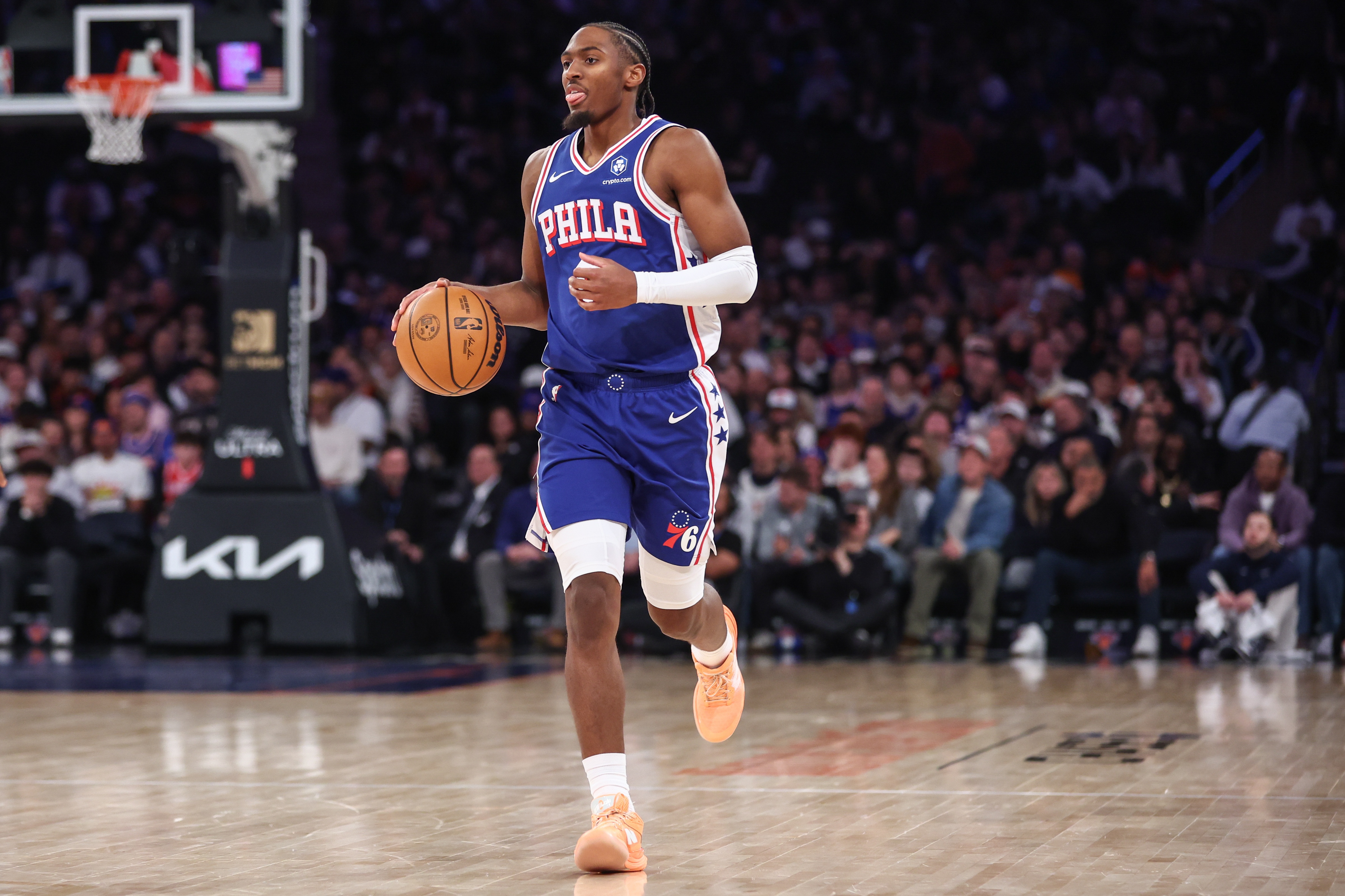 效率低！马克西25投仅7中拿到20分7助 三分8中2