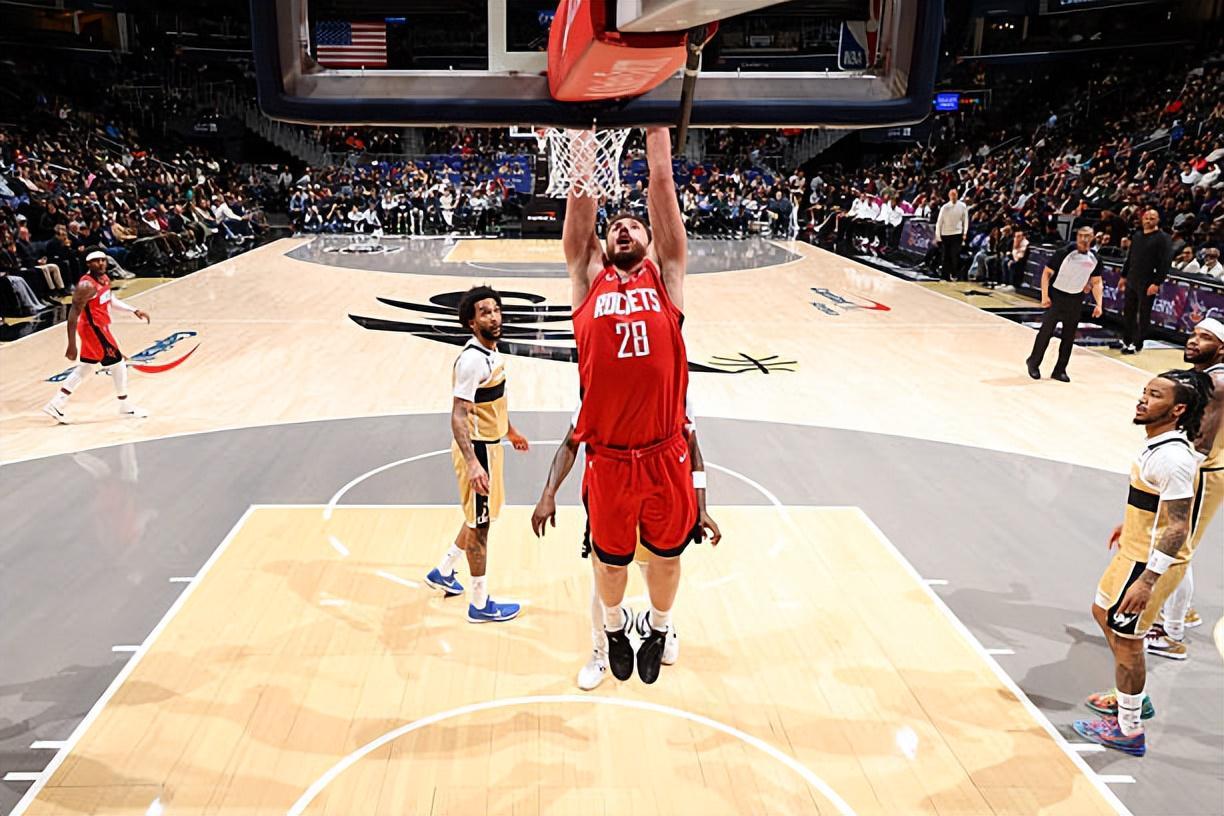 世界杯高清直播地址-个人能力有目共睹，只是火箭内线支柱经常打得很不舒服？