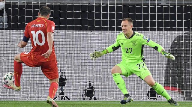 世界杯手机观看平台-刚攒回的信心又输掉了，勒夫拿世预赛“试错”值得吗